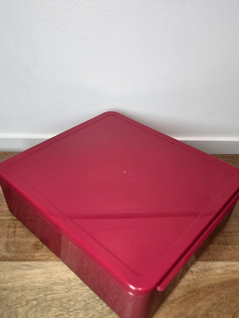 Pottery Barn Kids Spencer Bento Box, Pink Rasberry. Food Storage Lunchtime Style